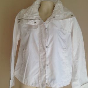 New White women's jacket NAUTICA medium NWT